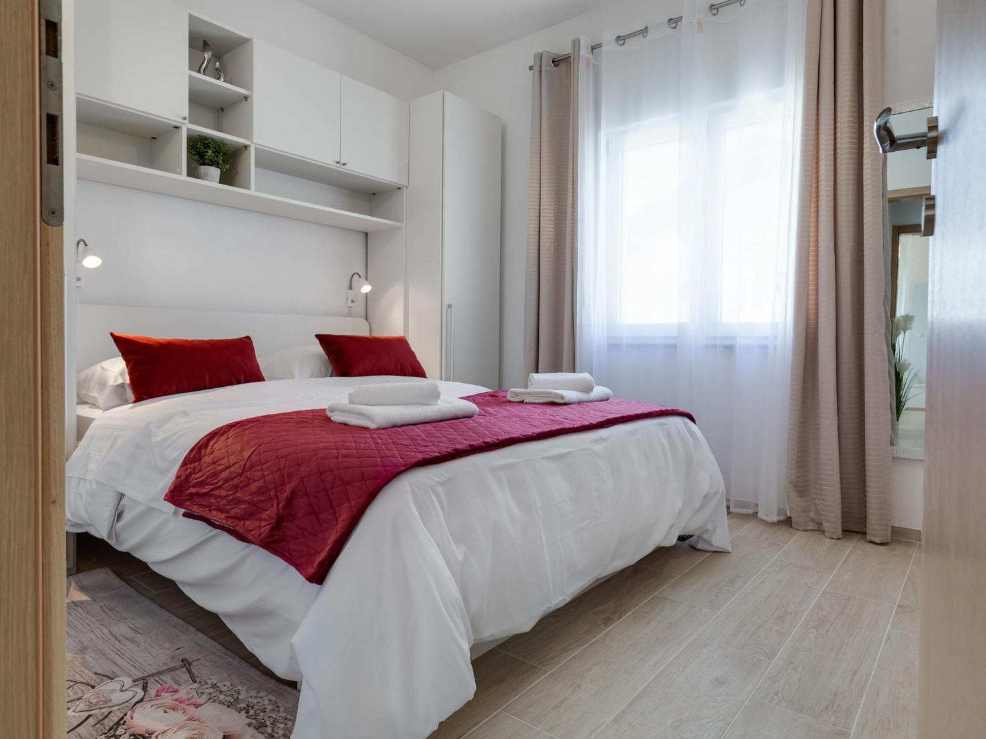 Tramonto-1 By Interhome * Vir